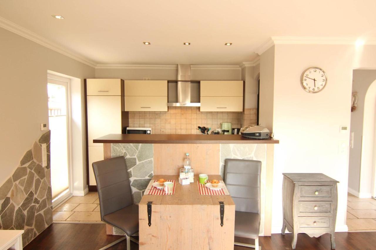 Norwin Apartment *